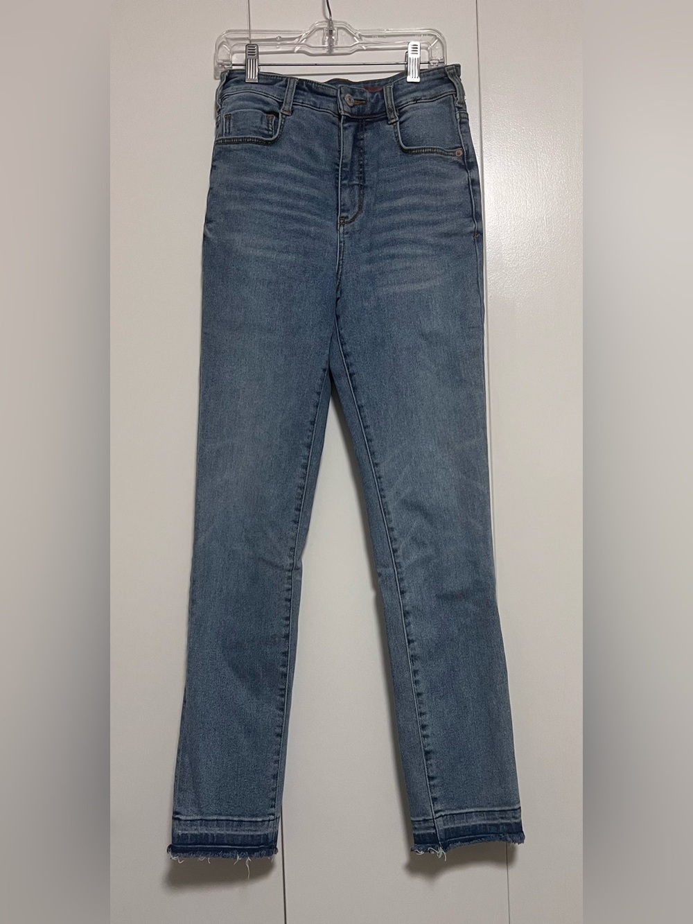 Pilcro Anthropologie Women’s 26 High Rise Cigarette Jeans Blue Released Raw Hem